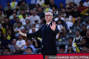 媒体人：亚科夫列维奇带队上限绝对可以 就看广东愿不愿意等了
