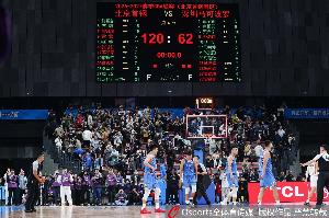 北京58分大胜深圳 刷新队史赢球分差纪录 豪取开赛三连胜！
